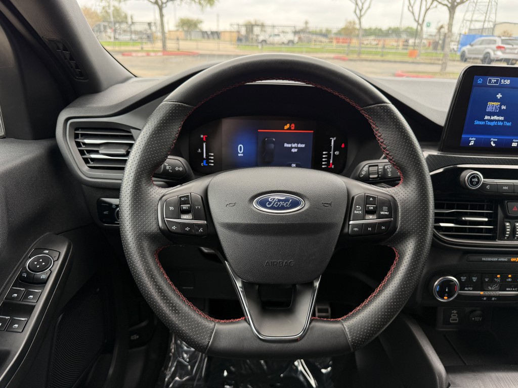 2024 Ford Escape Image 17