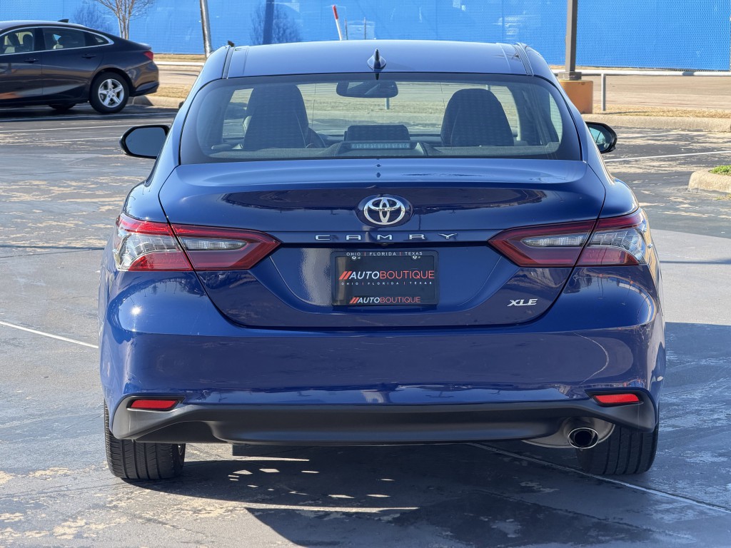 2024 Toyota Camry Image 8