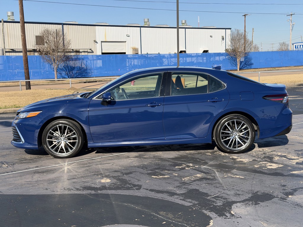 2024 Toyota Camry Image 11