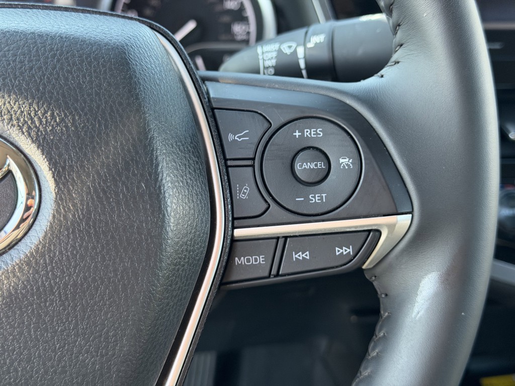 2024 Toyota Camry Image 17