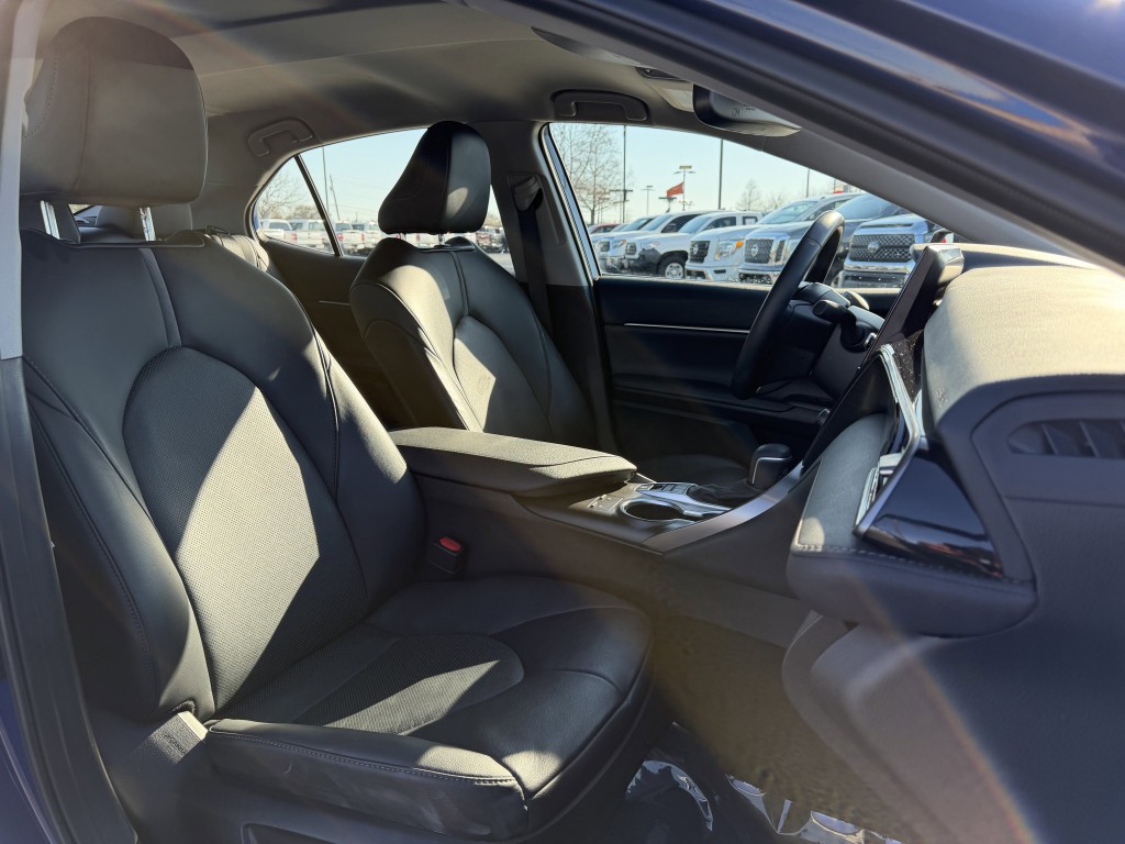 2024 Toyota Camry Image 25