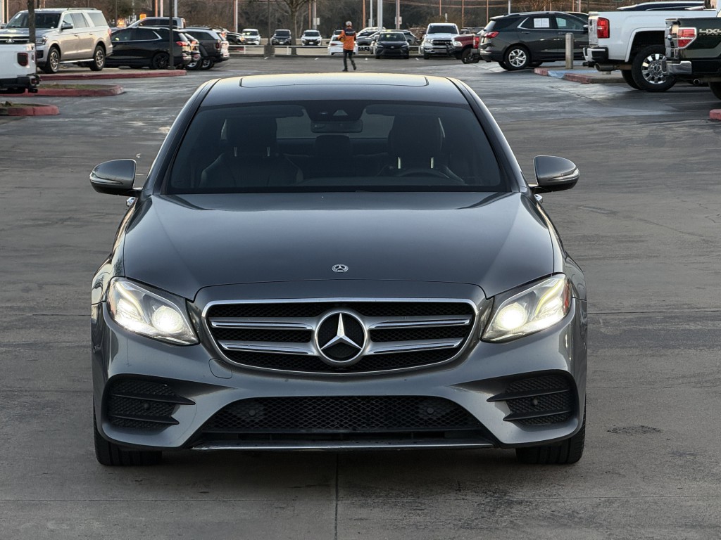 2018 Mercedes-Benz E-Class Image 6
