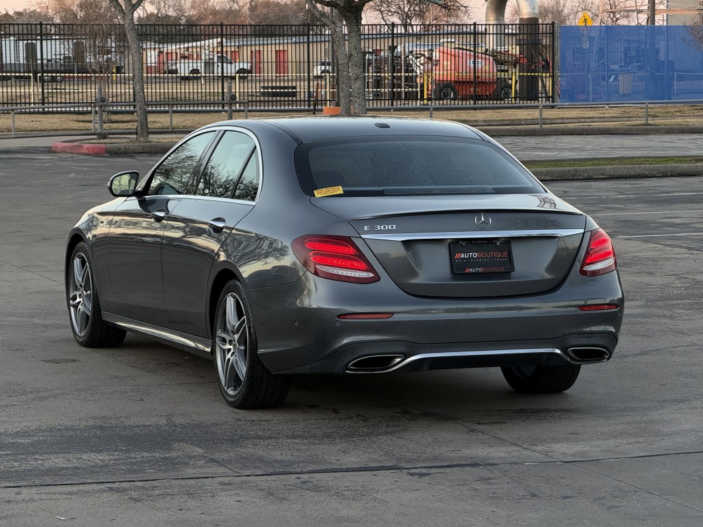 2018 Mercedes-Benz E-Class Image 10