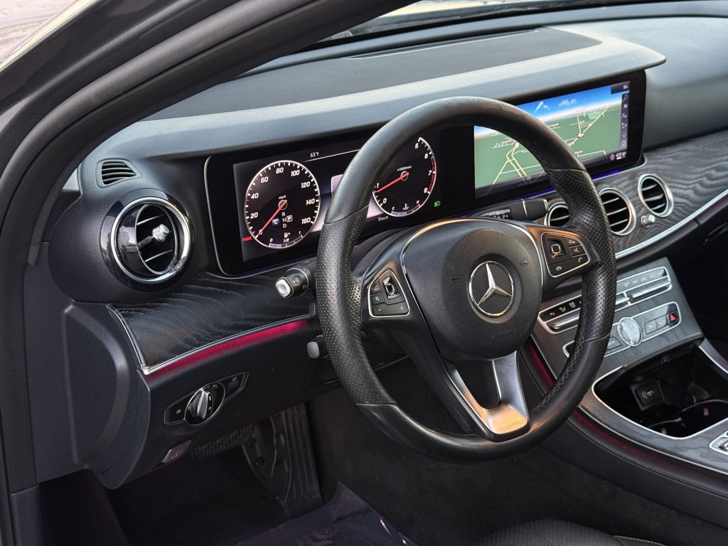 2018 Mercedes-Benz E-Class Image 14