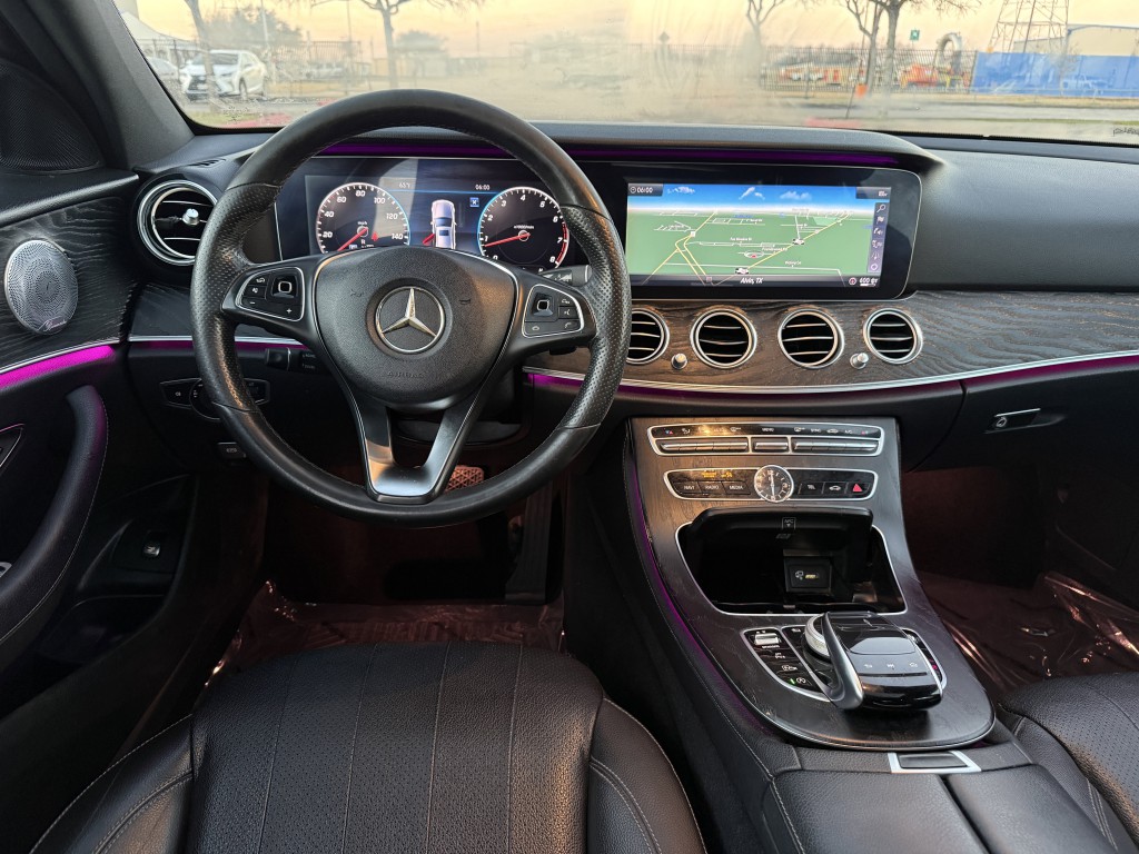 2018 Mercedes-Benz E-Class Image 16