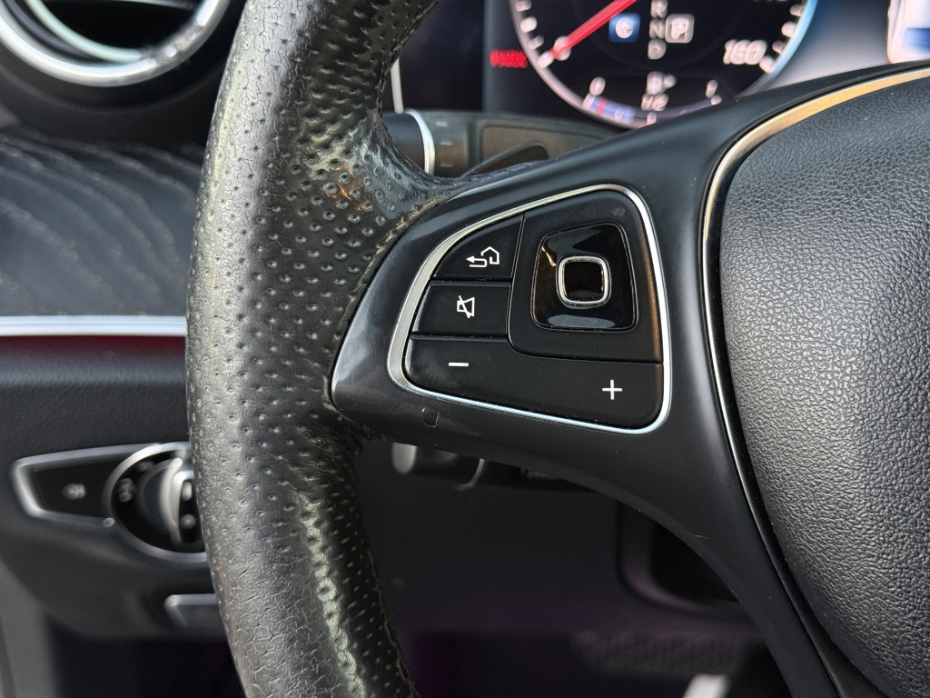 2018 Mercedes-Benz E-Class Image 18