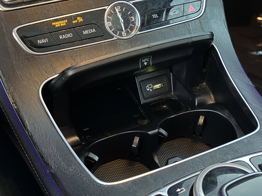 2018 Mercedes-Benz E-Class Image 23