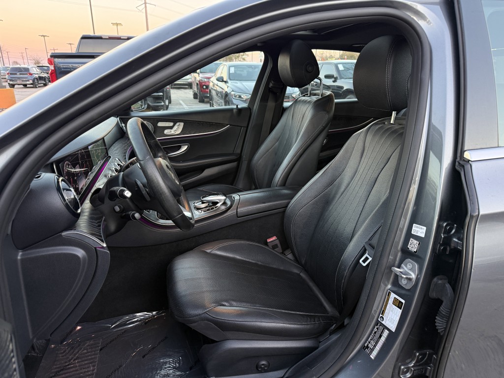 2018 Mercedes-Benz E-Class Image 28