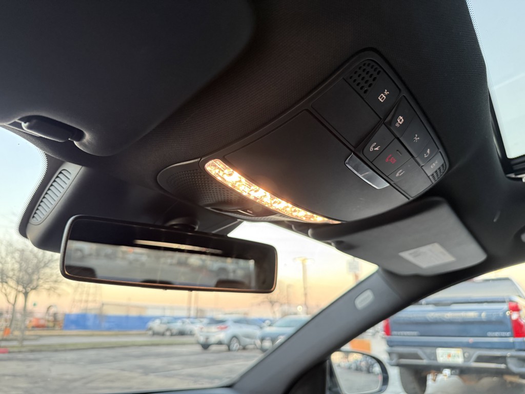 2018 Mercedes-Benz E-Class Image 31