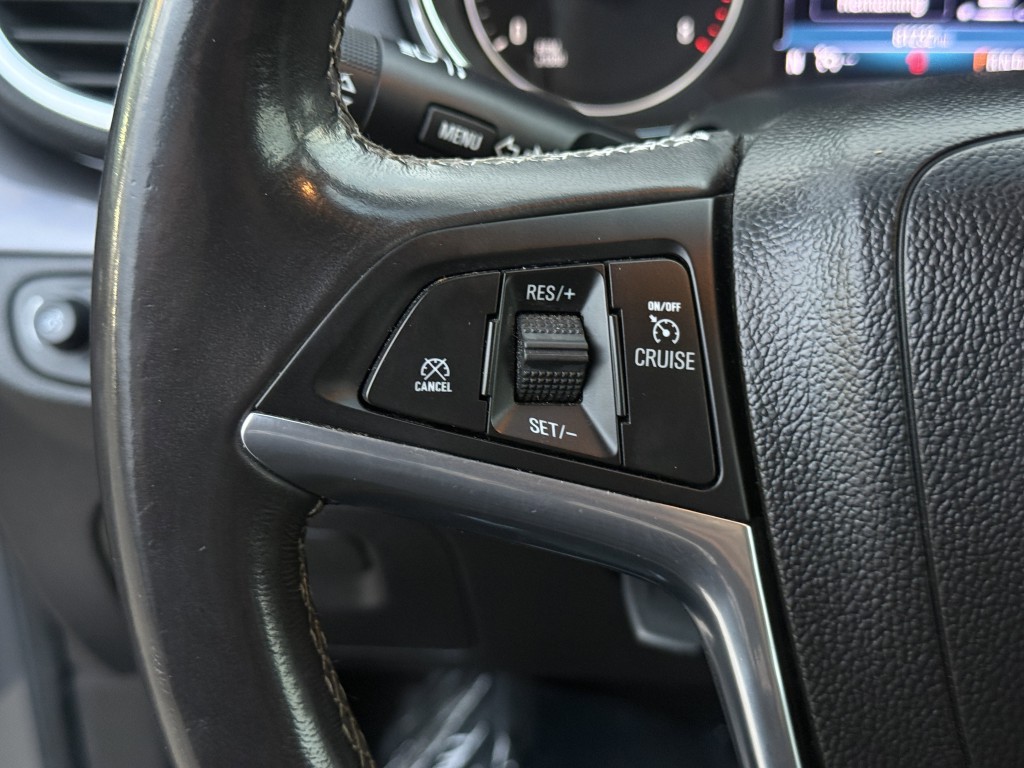 2020 Buick Enclave Image 16