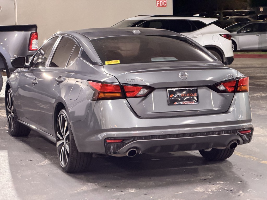 2021 Nissan Altima Image 7