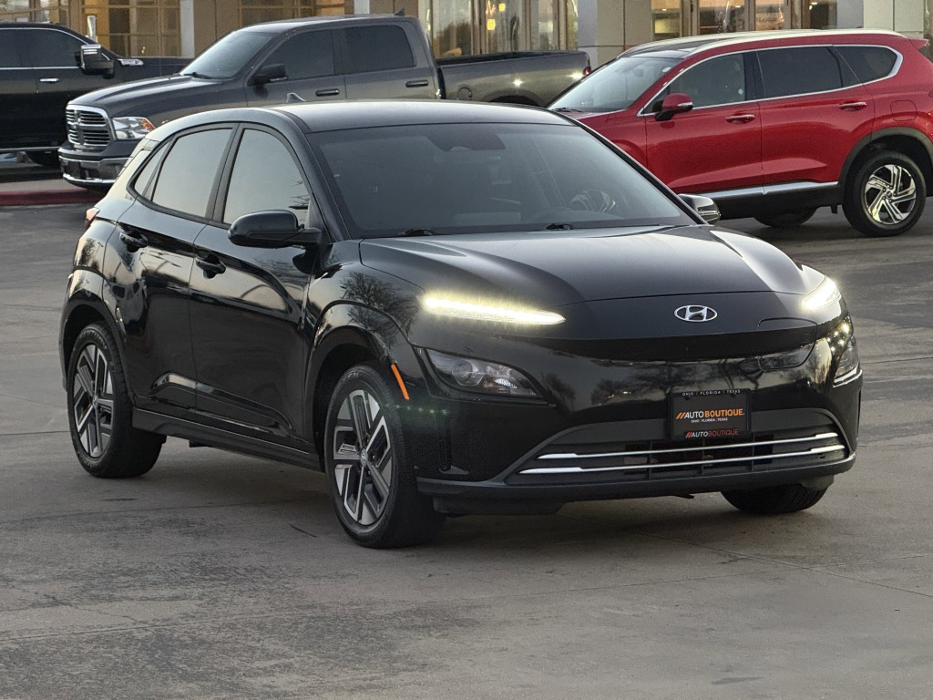 2023 Hyundai Kona Image 3