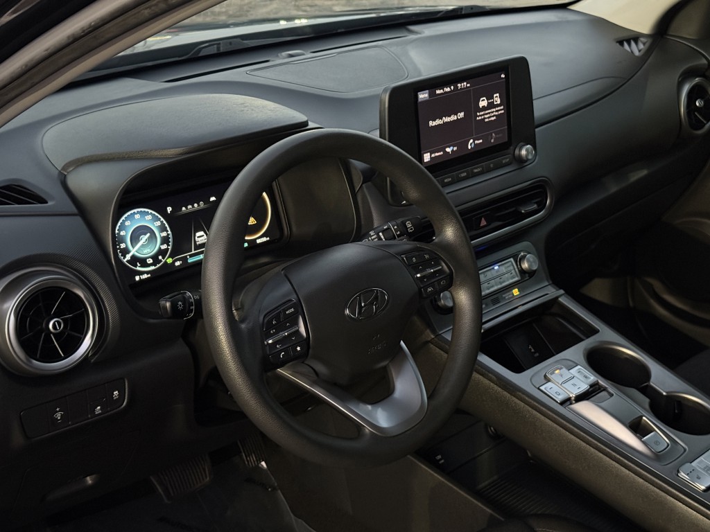 2023 Hyundai Kona Image 13