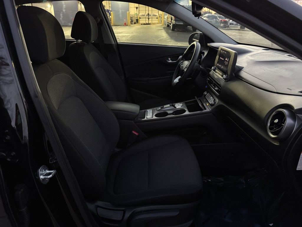 2023 Hyundai Kona Image 29