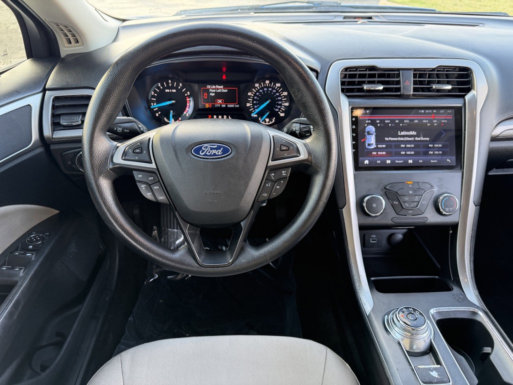 2019 Ford Fusion Image 12