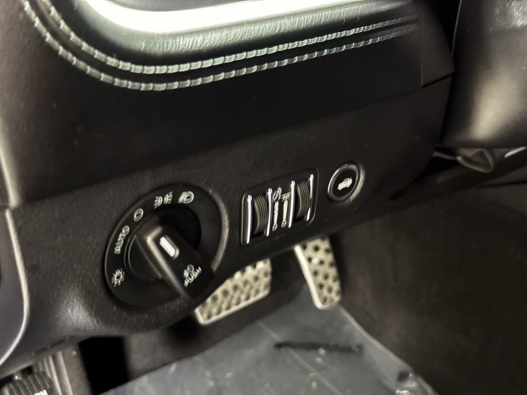 2020 Dodge Charger Image 25