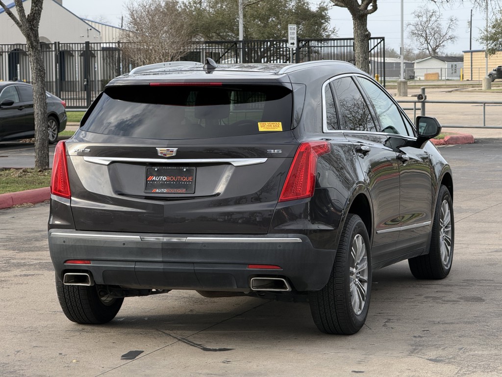 2017 Cadillac XT5 Image 11