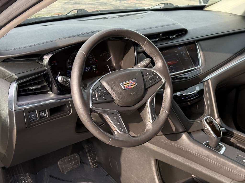 2017 Cadillac XT5 Image 14