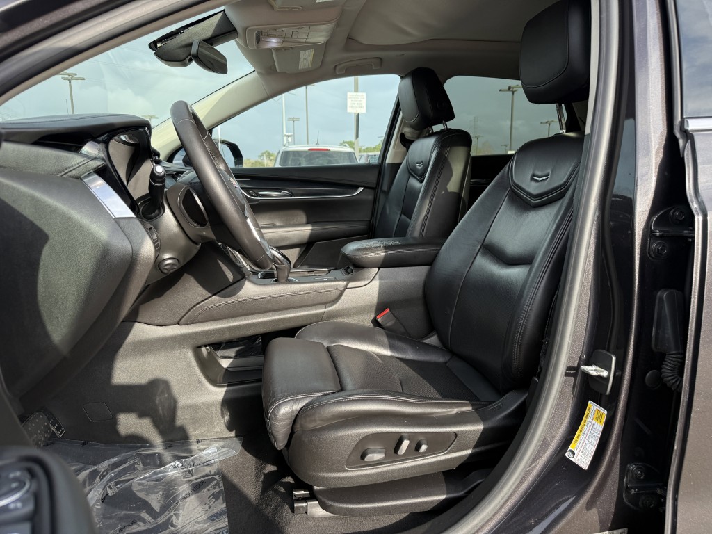 2017 Cadillac XT5 Image 27