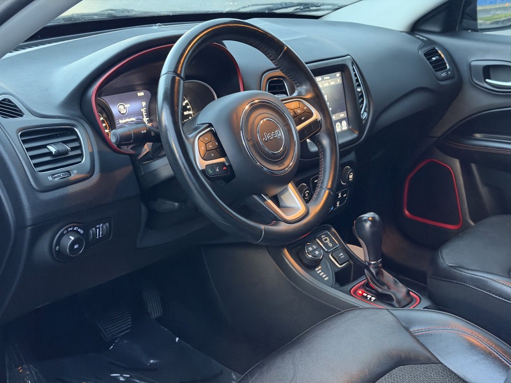 2019 Jeep Compass Image 12
