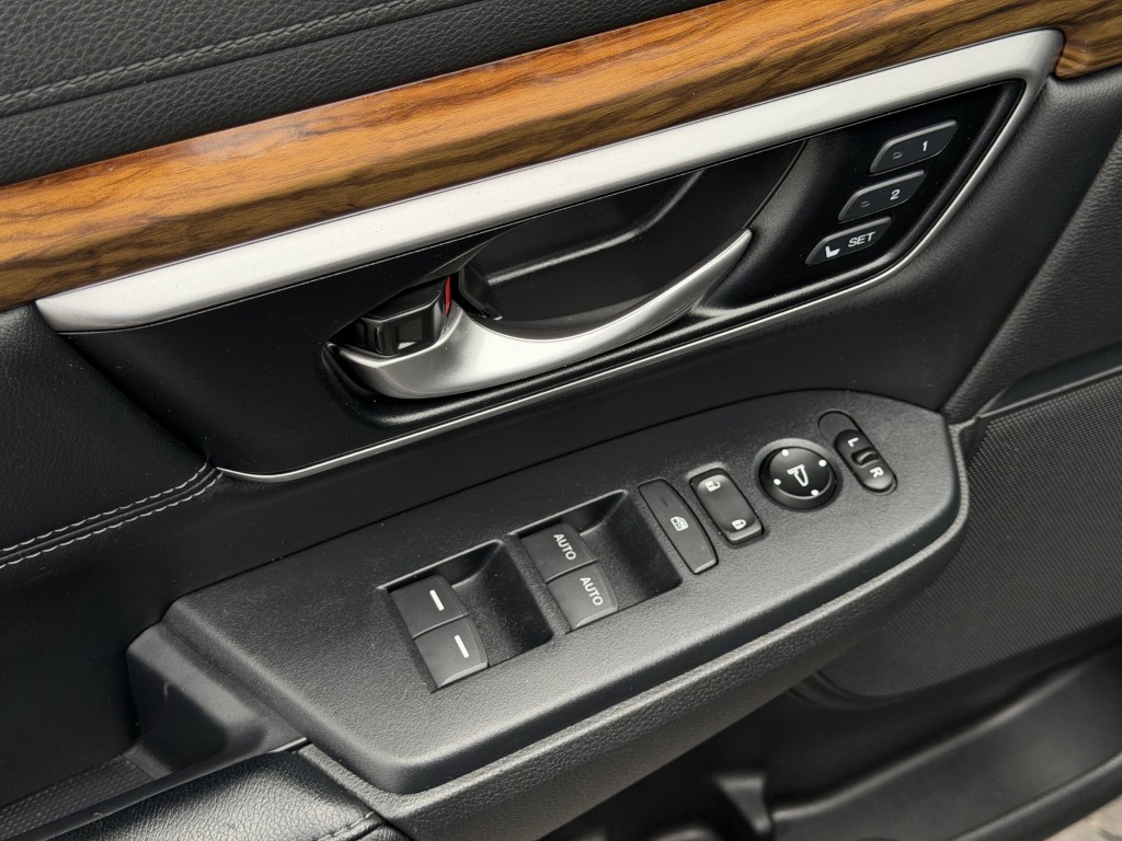 2018 Honda CR-V Image 22