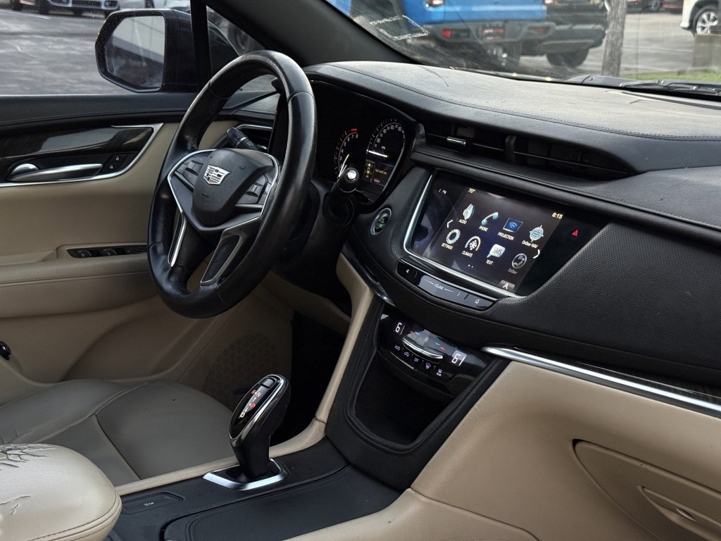 2018 Cadillac XT5 Image 14