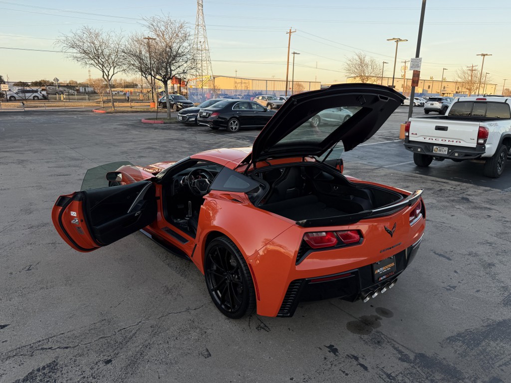 2019 Chevrolet Corvette Image 38