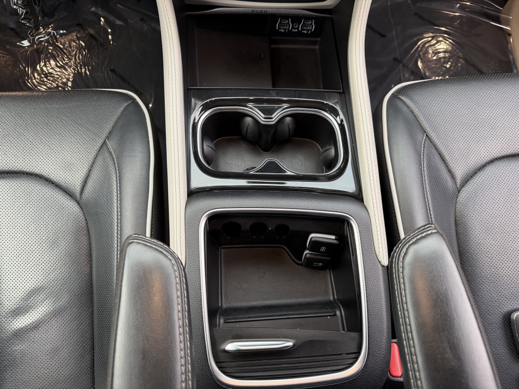 2022 Chrysler Pacifica Image 20