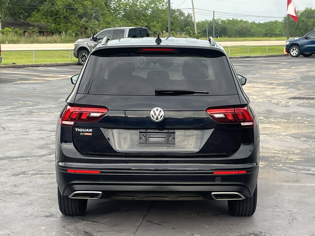 2021 Volkswagen Tiguan Image 8