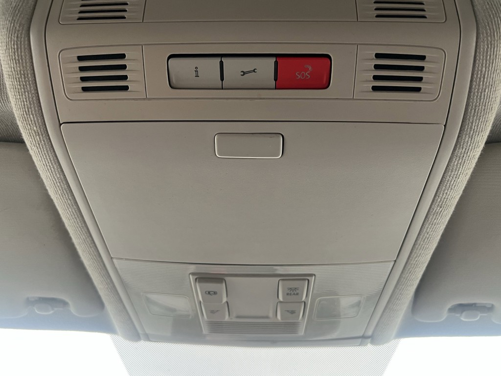 2021 Volkswagen Tiguan Image 24