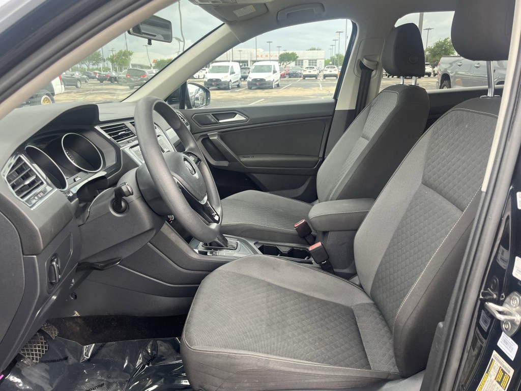 2021 Volkswagen Tiguan Image 28
