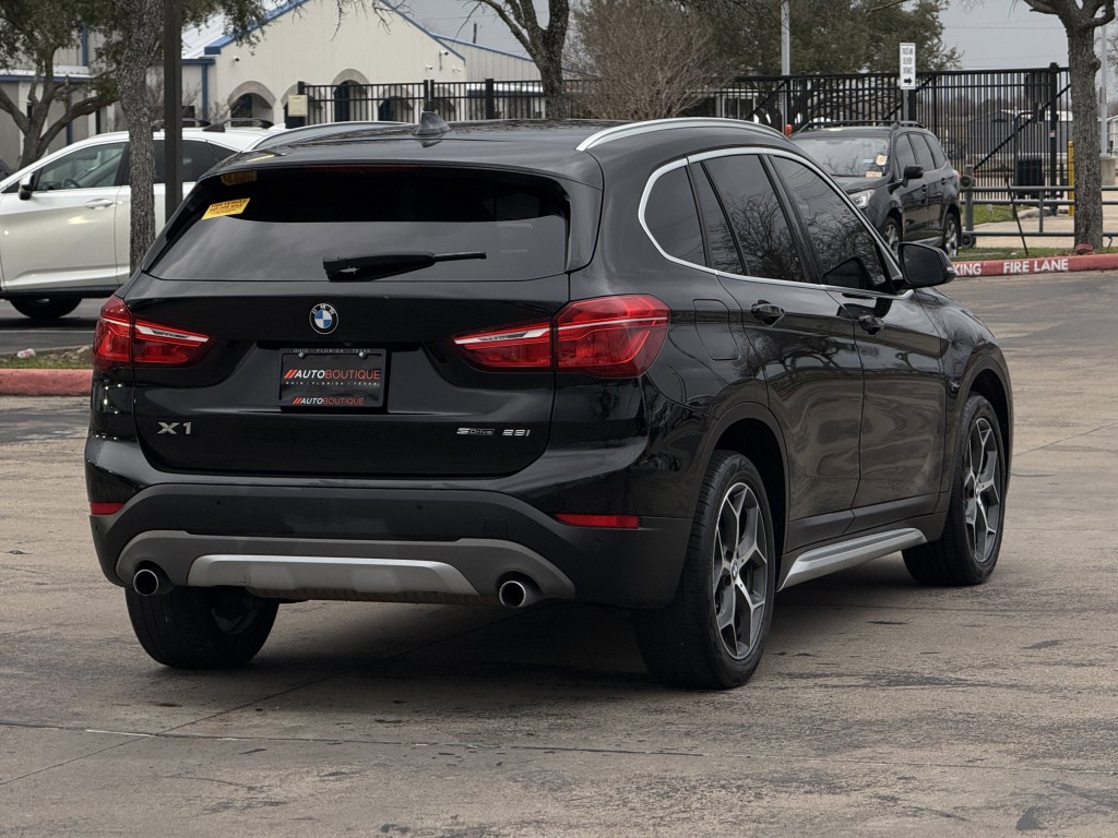 2019 BMW X1 Image 11