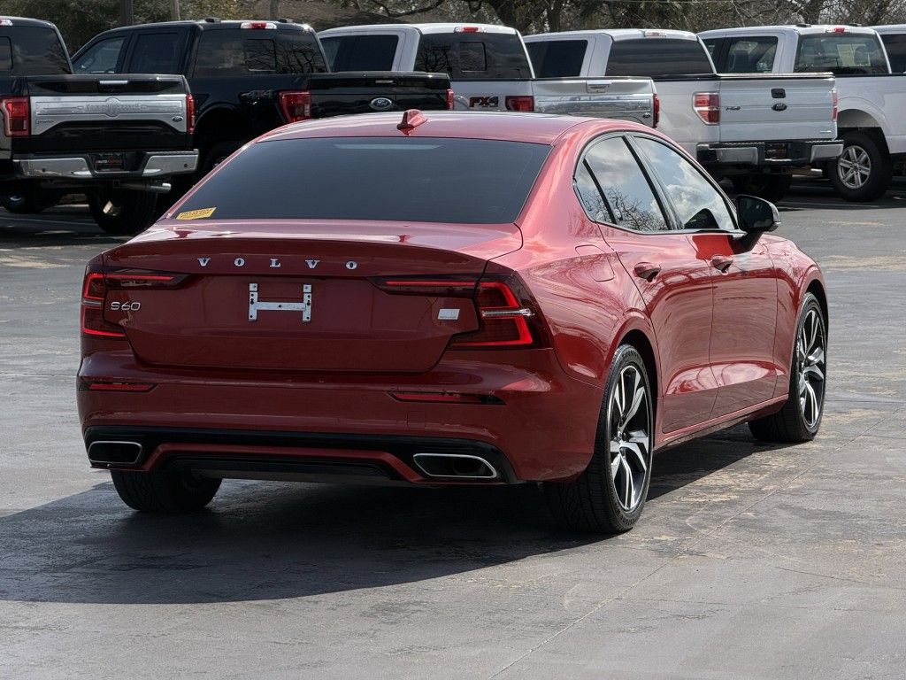 2022 Volvo S60 Image 9