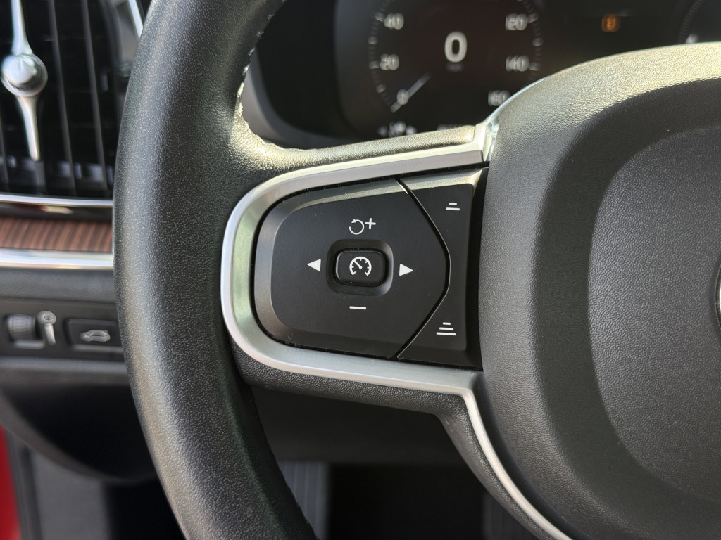 2022 Volvo S60 Image 17