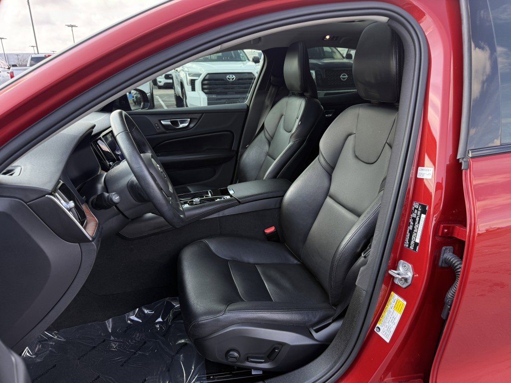 2022 Volvo S60 Image 29