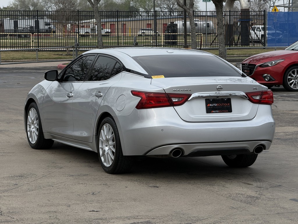 2018 Nissan Maxima Image 10