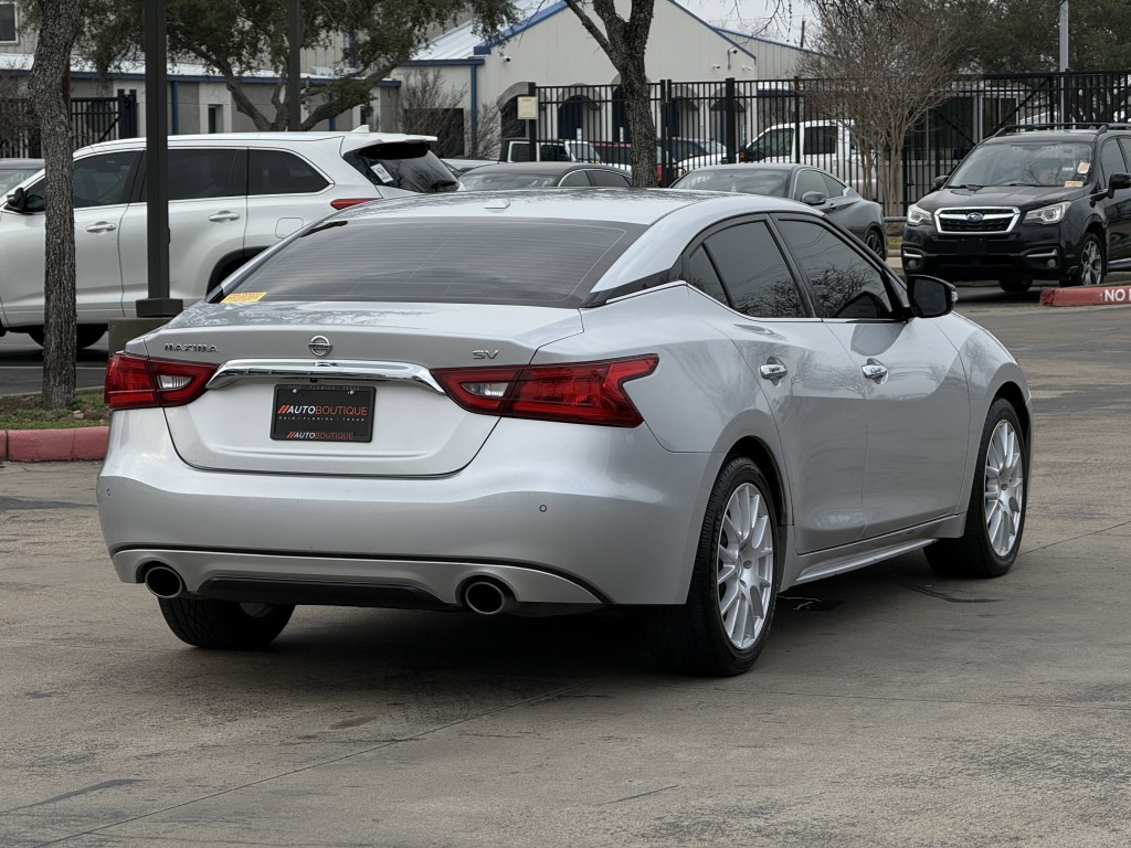 2018 Nissan Maxima Image 11