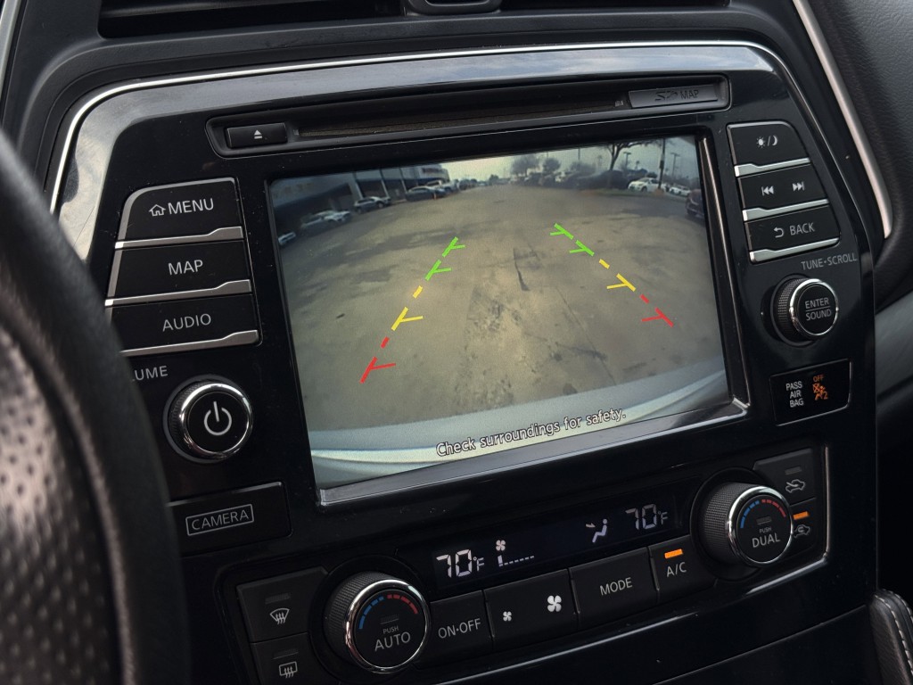 2018 Nissan Maxima Image 22