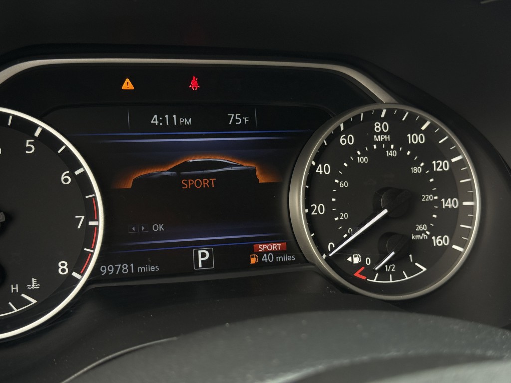 2018 Nissan Maxima Image 25