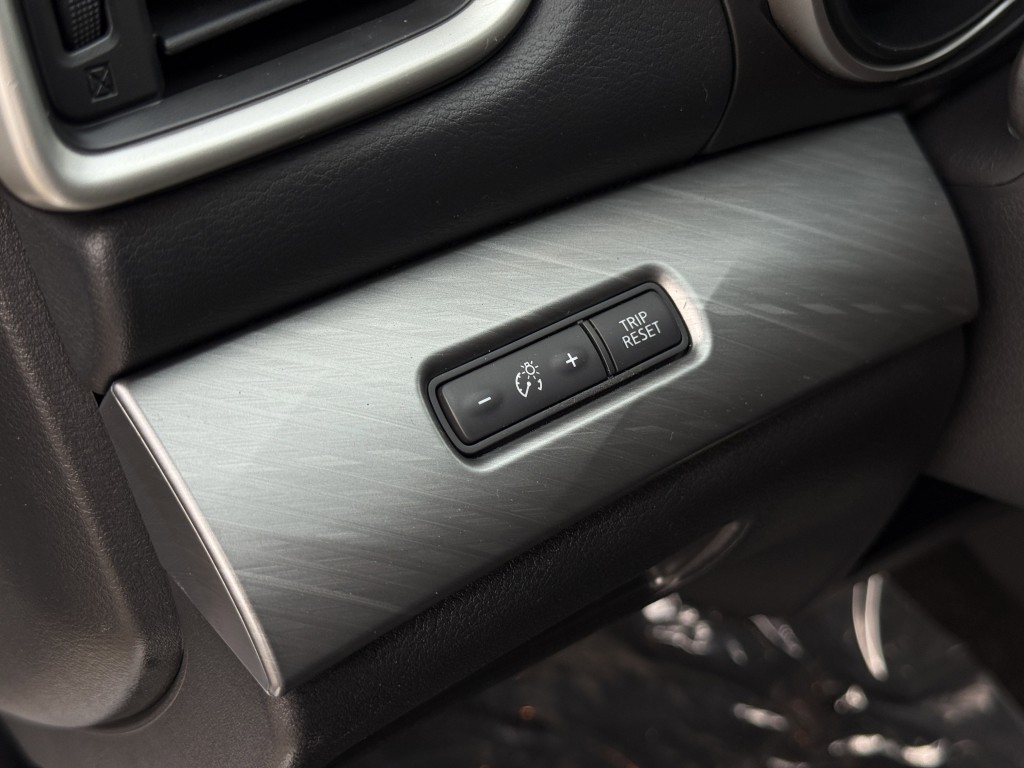 2018 Nissan Maxima Image 27