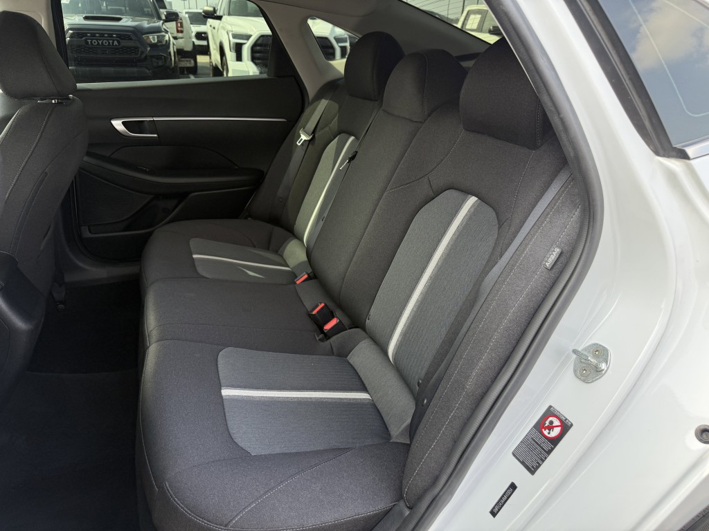 2021 Hyundai Sonata Image 32