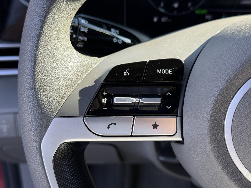 2024 Hyundai Elantra Image 18