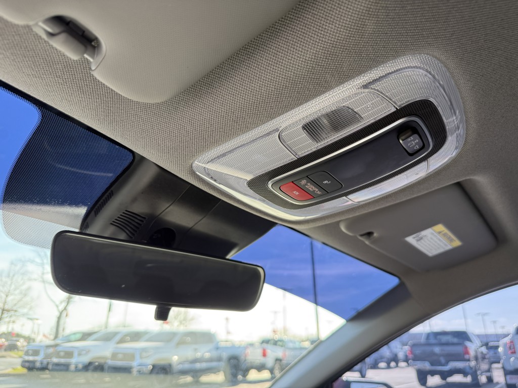 2024 Hyundai Elantra Image 33