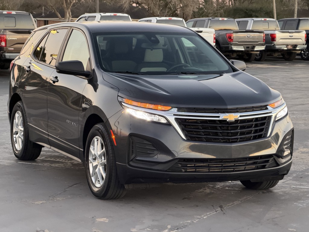 2022 Chevrolet Equinox Image 3