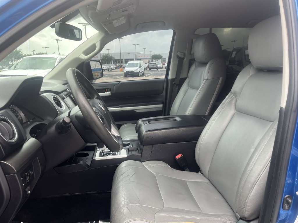 2016 Toyota Tundra Image 25