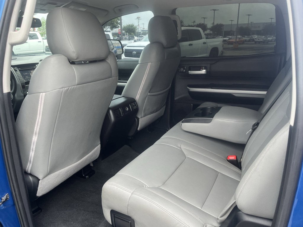2016 Toyota Tundra Image 28