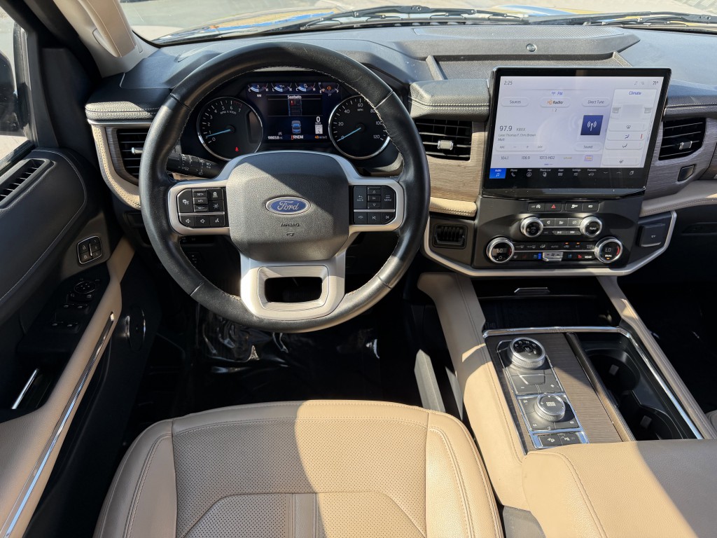2024 Ford Expedition Image 14