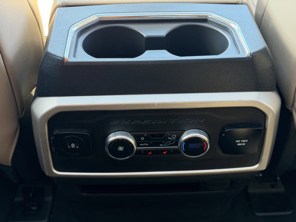2024 Ford Expedition Image 31