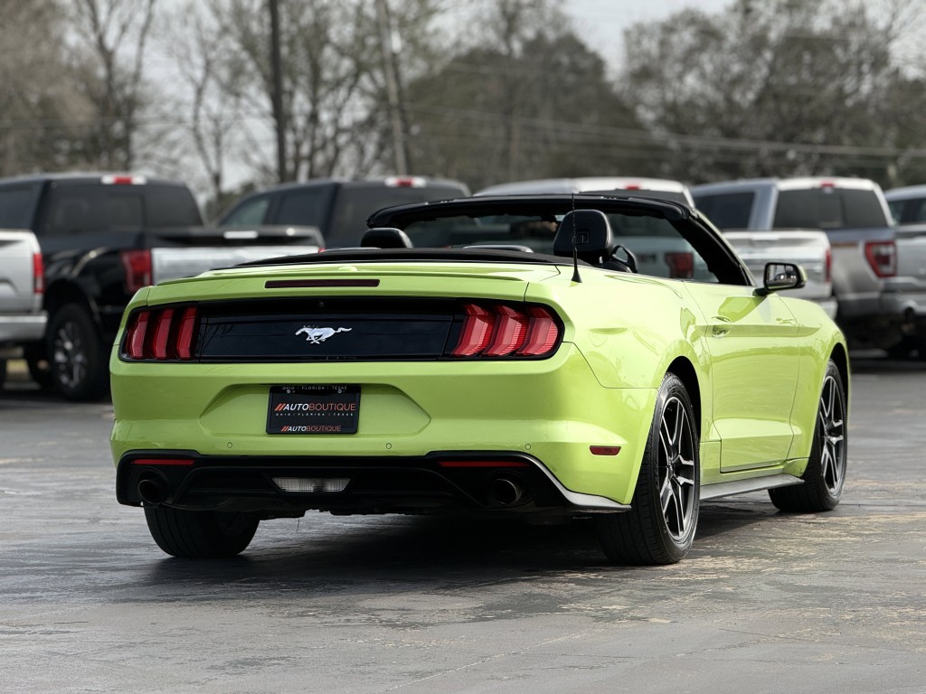 2020 Ford Mustang Image 11
