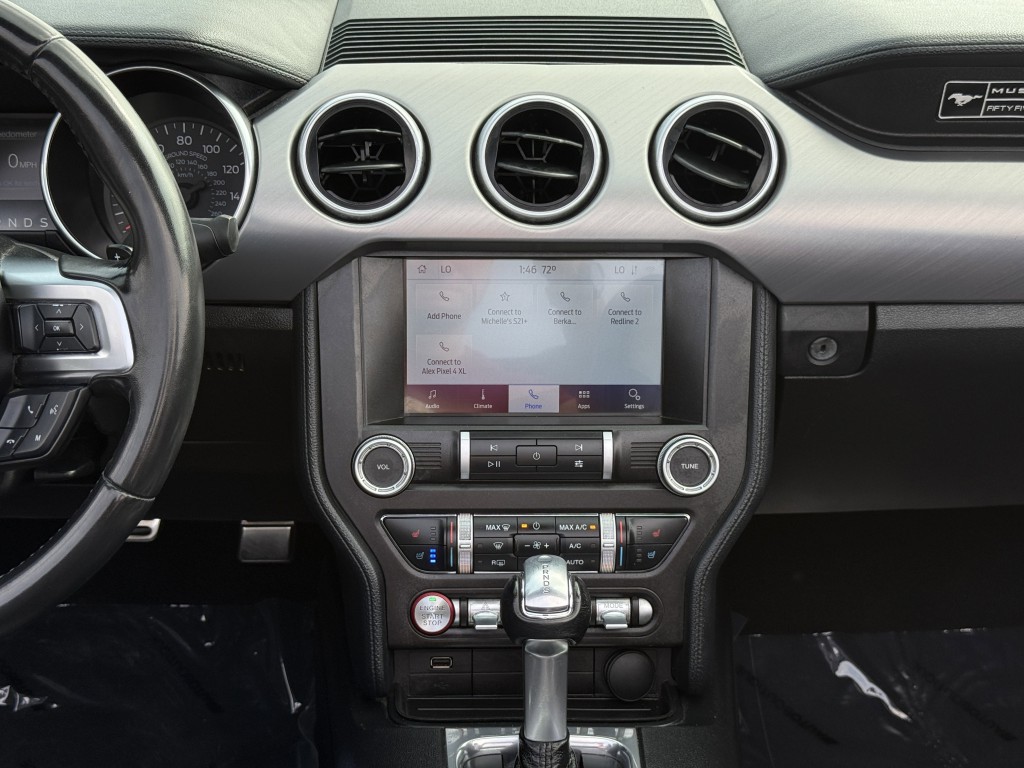 2020 Ford Mustang Image 26